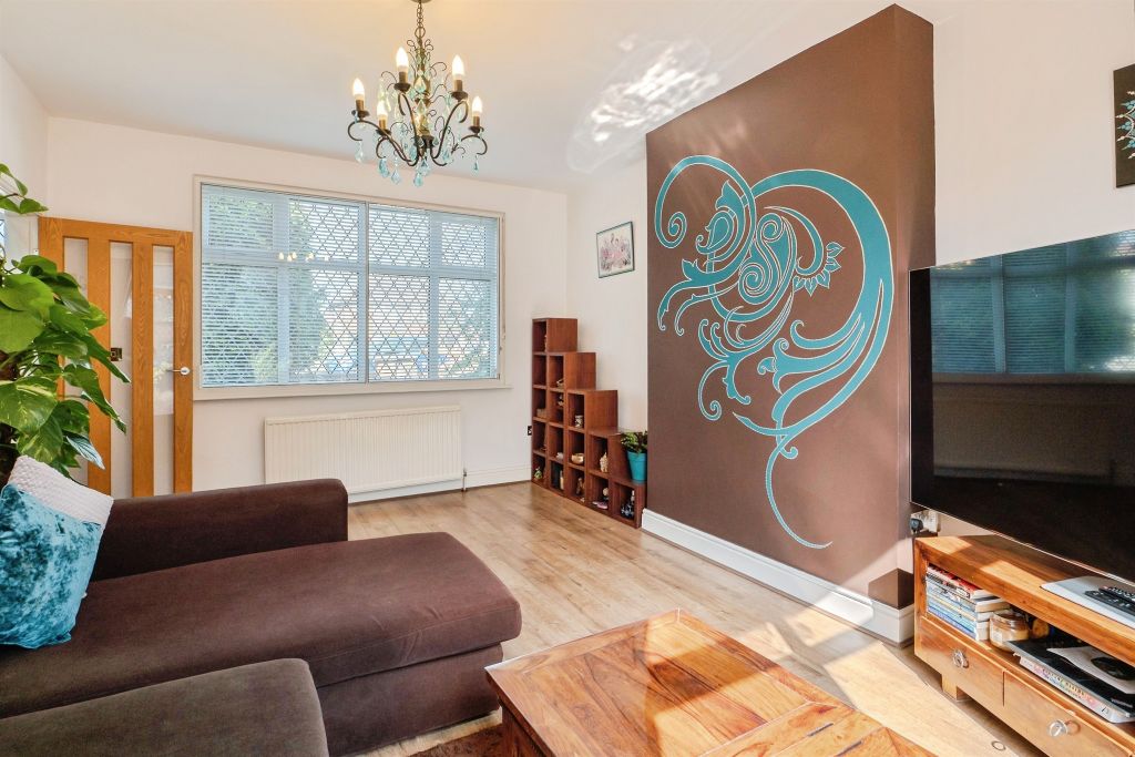 Property photo 2 of 23