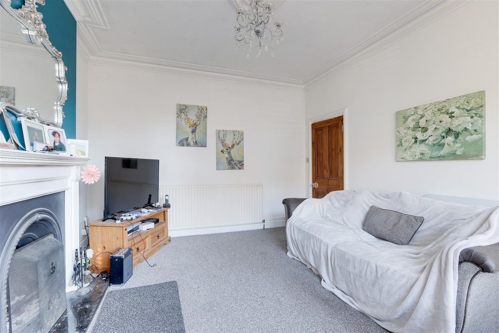 Property photo 3 of 21 050126_5.Jpg