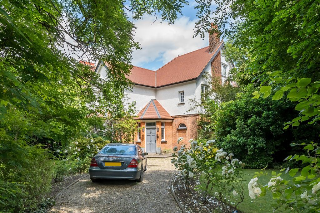 Property photo 1 of 19