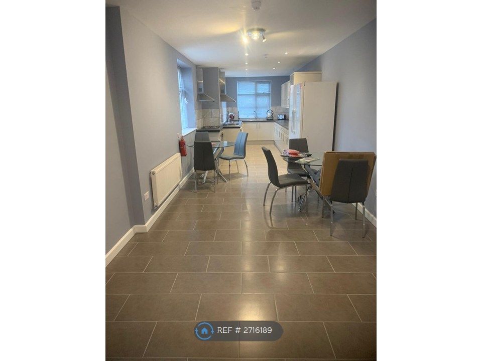 Property photo 3 of 3