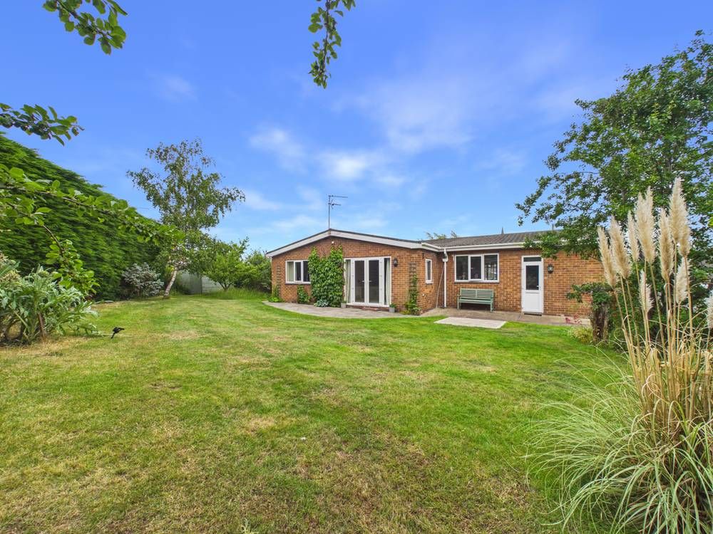 Property photo 1 of 21