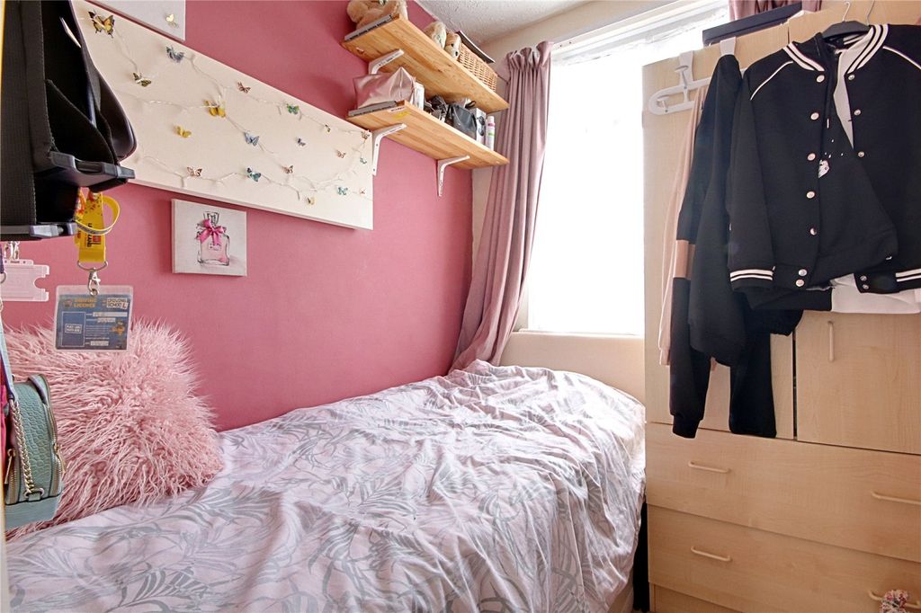 Property photo 3 of 12 Picture No. 13