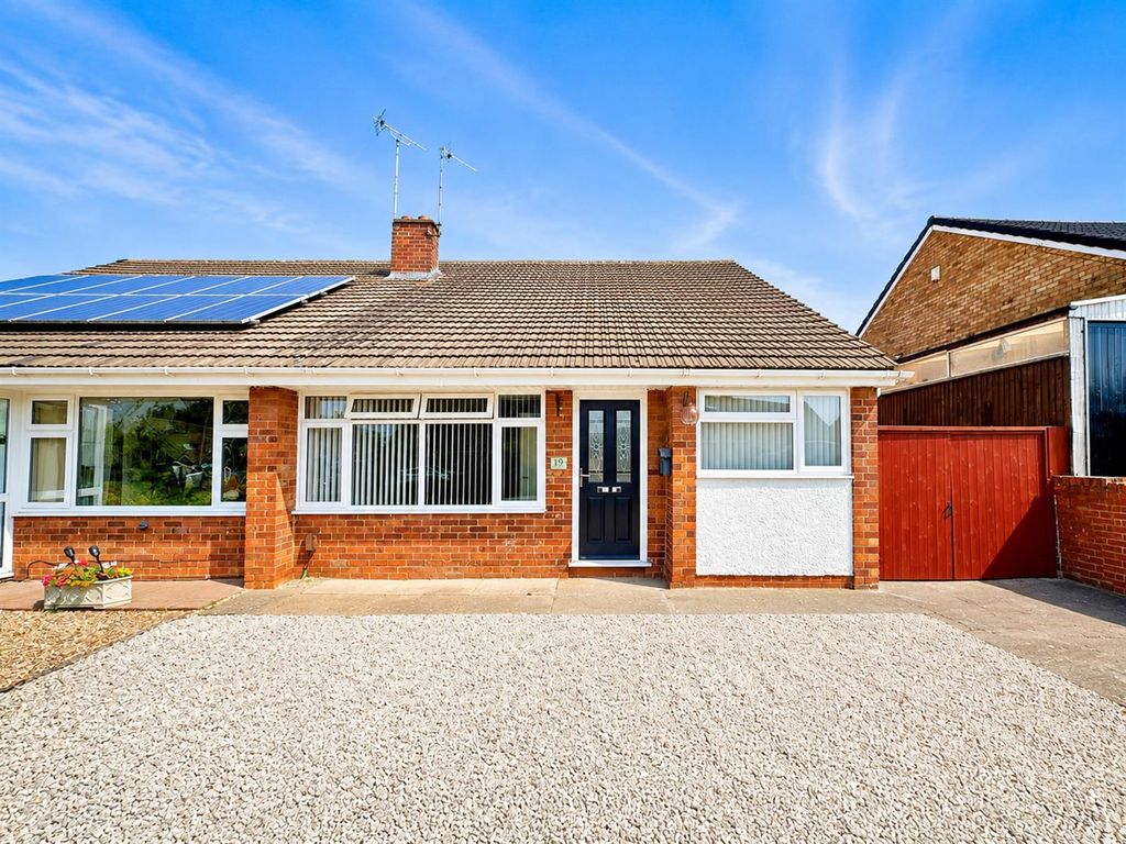 Property photo 1 of 14 Front