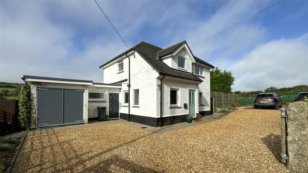 Property photo 3 of 26 Picture No. 11