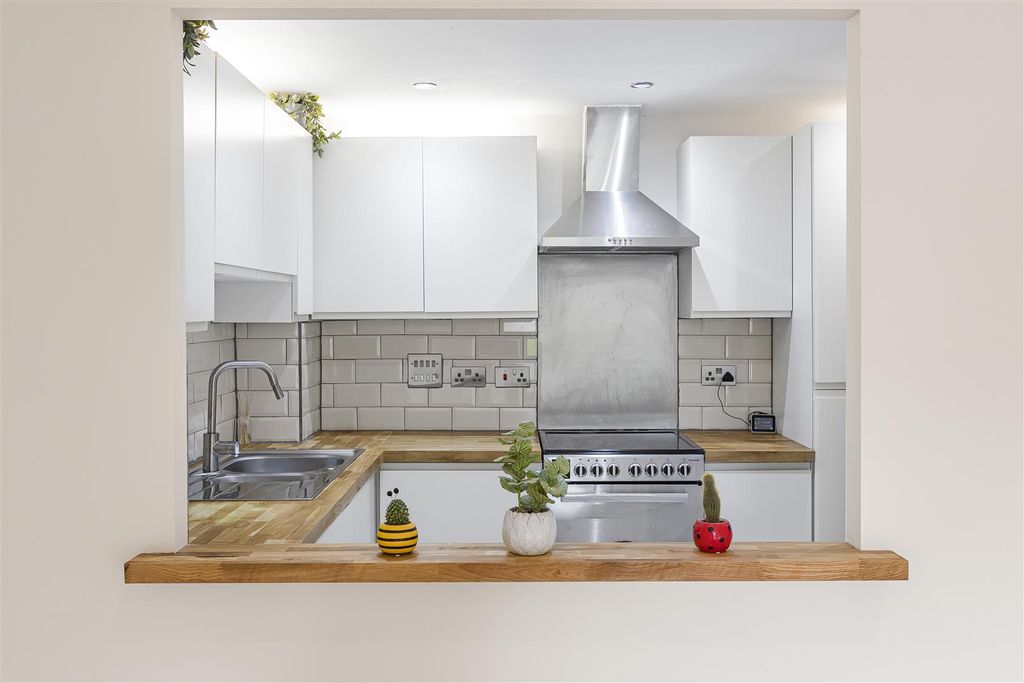 Property photo 3 of 22 1_60653.Jpg