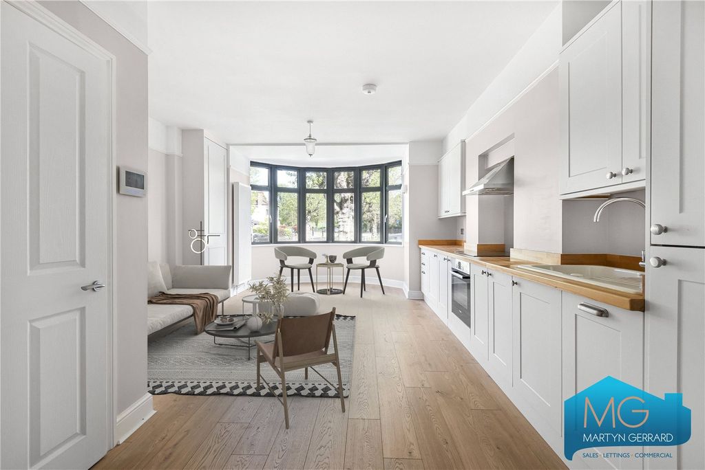 Property photo 2 of 12 Picture No. 16