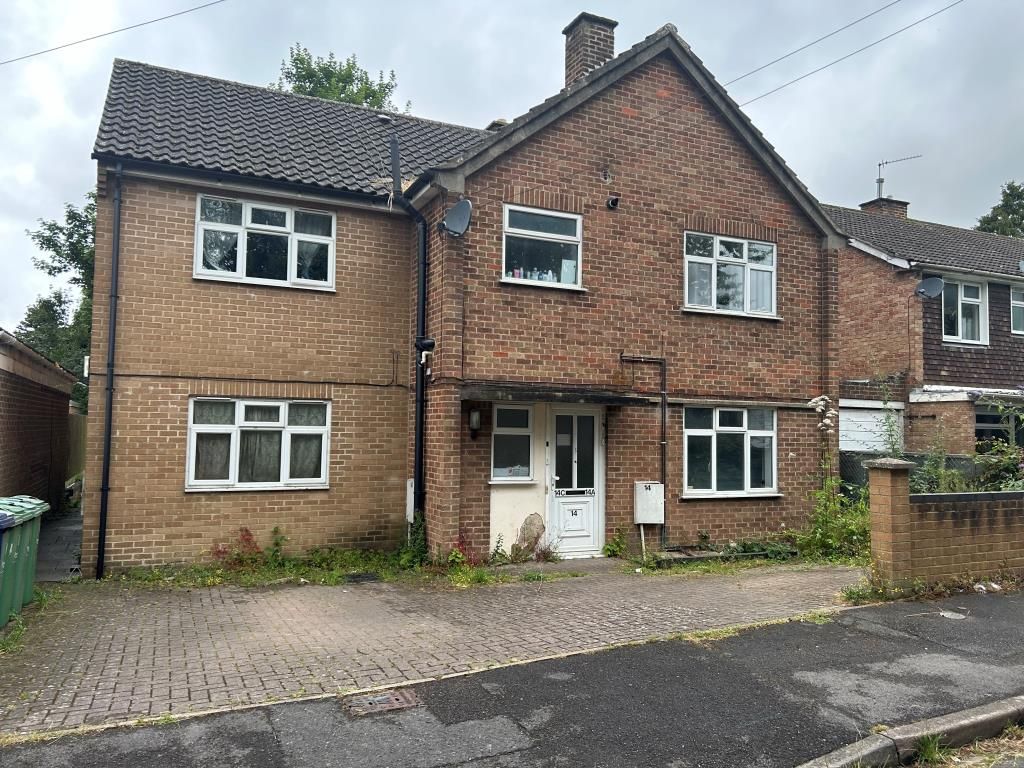 Property photo 1 of 1 External Front