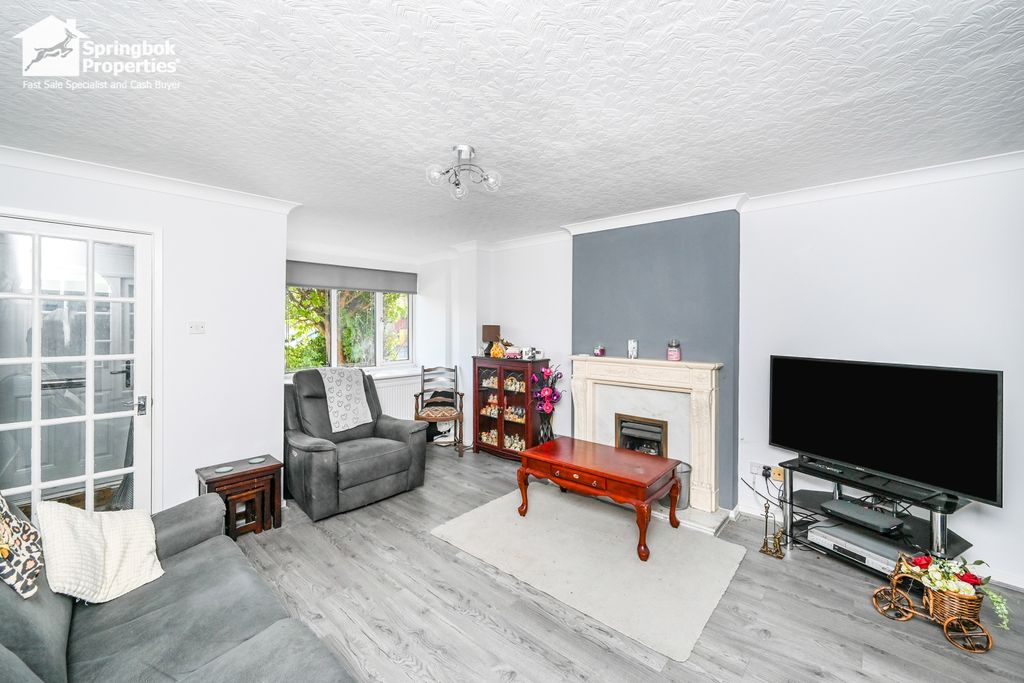 Property photo 2 of 18 Image 1