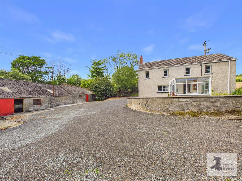 Property photo 1 of 39 Cam02276G0-Pr0262-Still018.Jpg