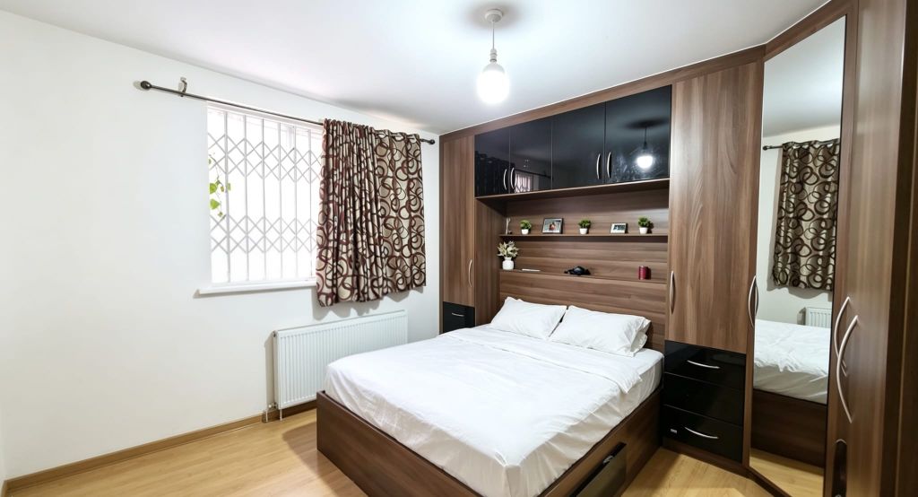 Property photo 3 of 8 9 Chestnut Court, Wembley, Ha0 2Lt (5)