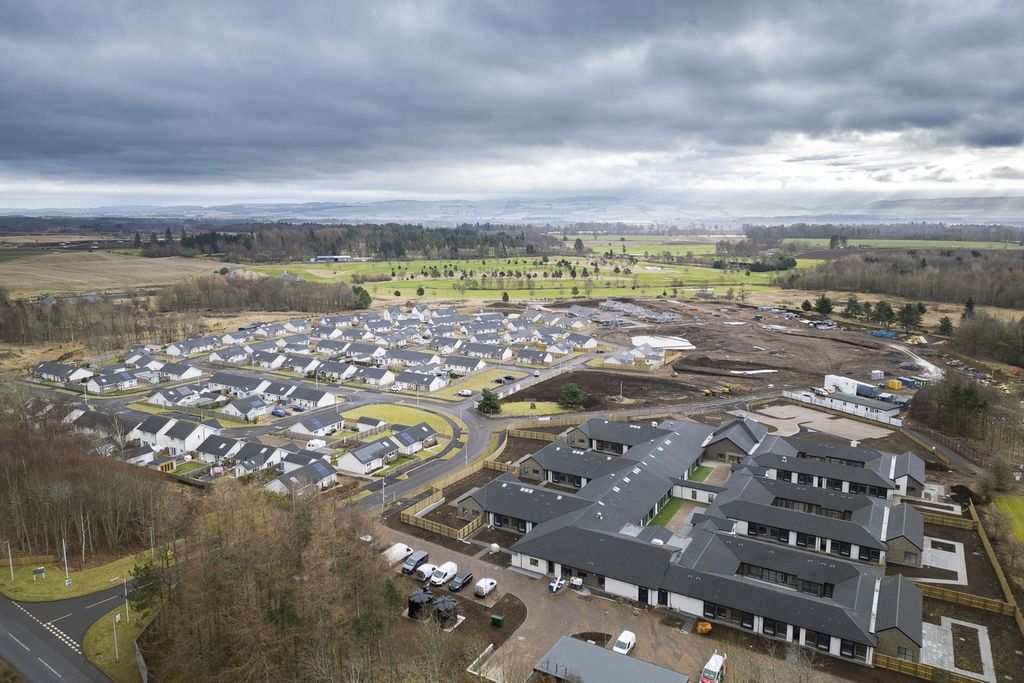 Property photo 2 of 10