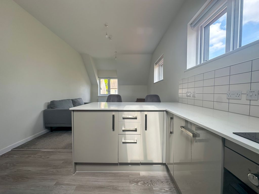 Property photo 2 of 18 Kitchen