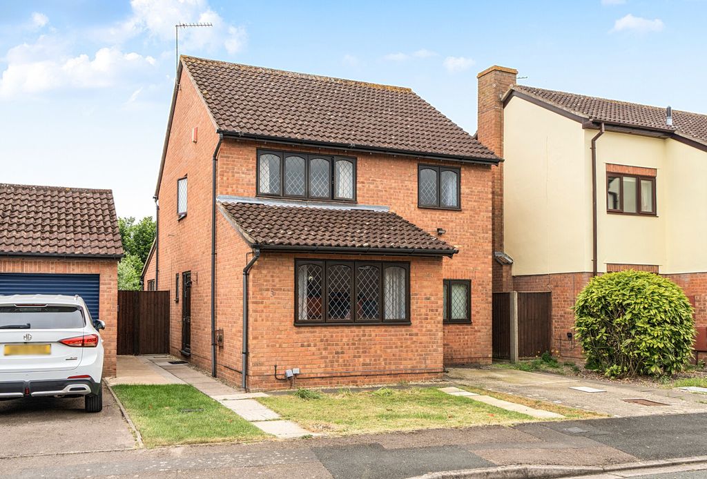 Property photo 1 of 17 1465589-4-6A1Db8A...
