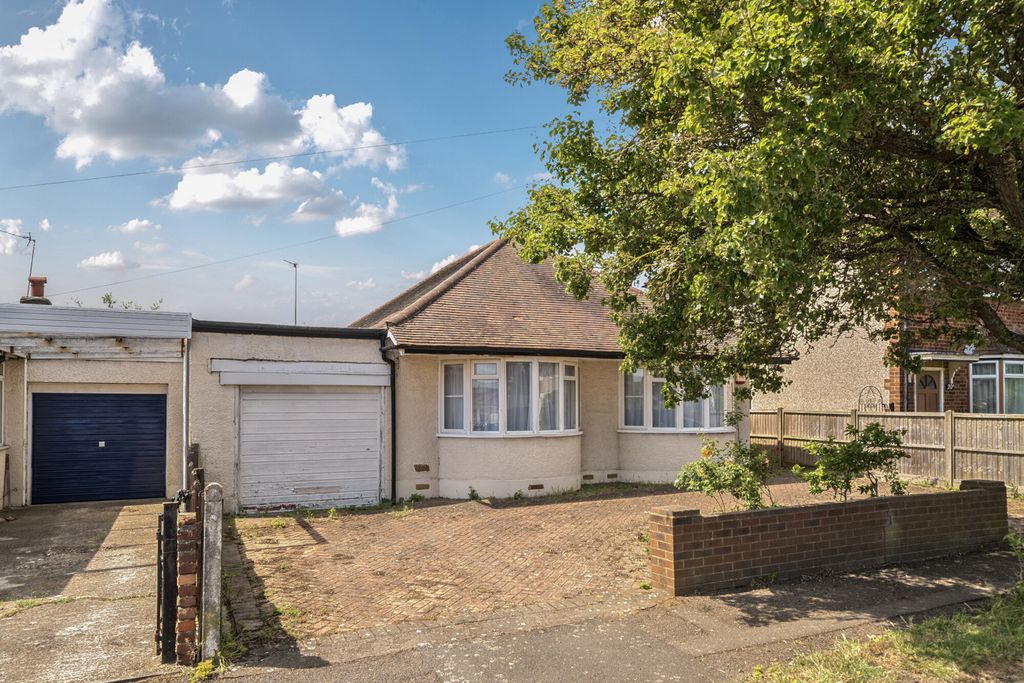 Property photo 1 of 21 1299683-30-68308c...