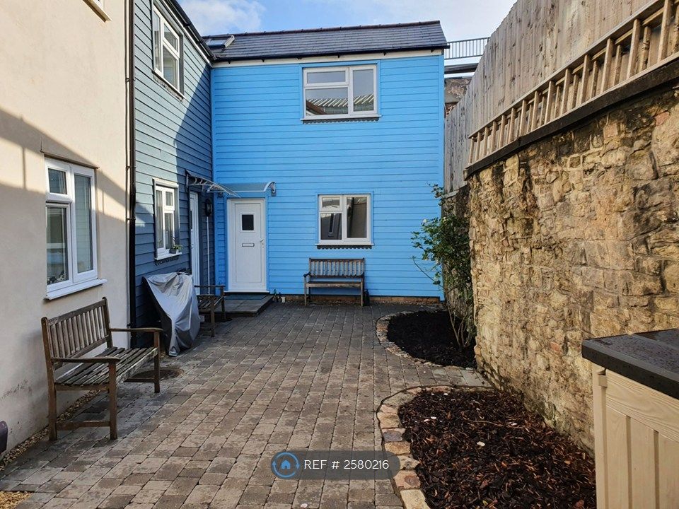 Property photo 1 of 10 Front Elevation