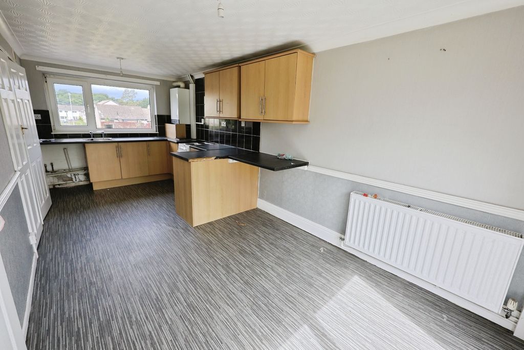 Property photo 2 of 12 Pbox-Img.Jpg