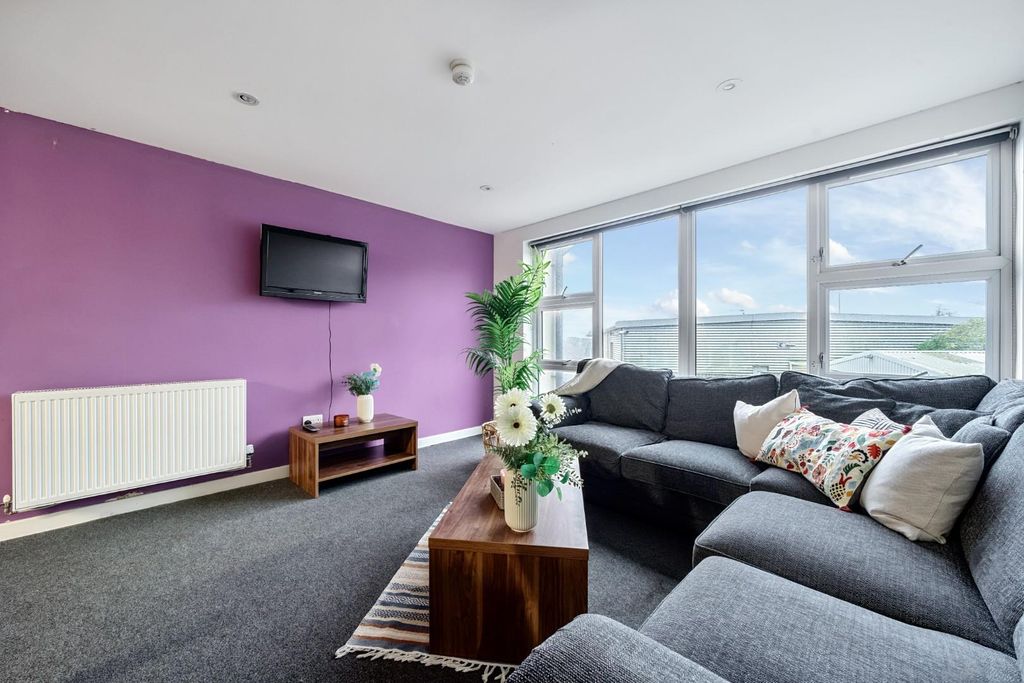 Property photo 3 of 7 Pen F3 Lounge Purple 676375333795E-1226873 (3).Jpg