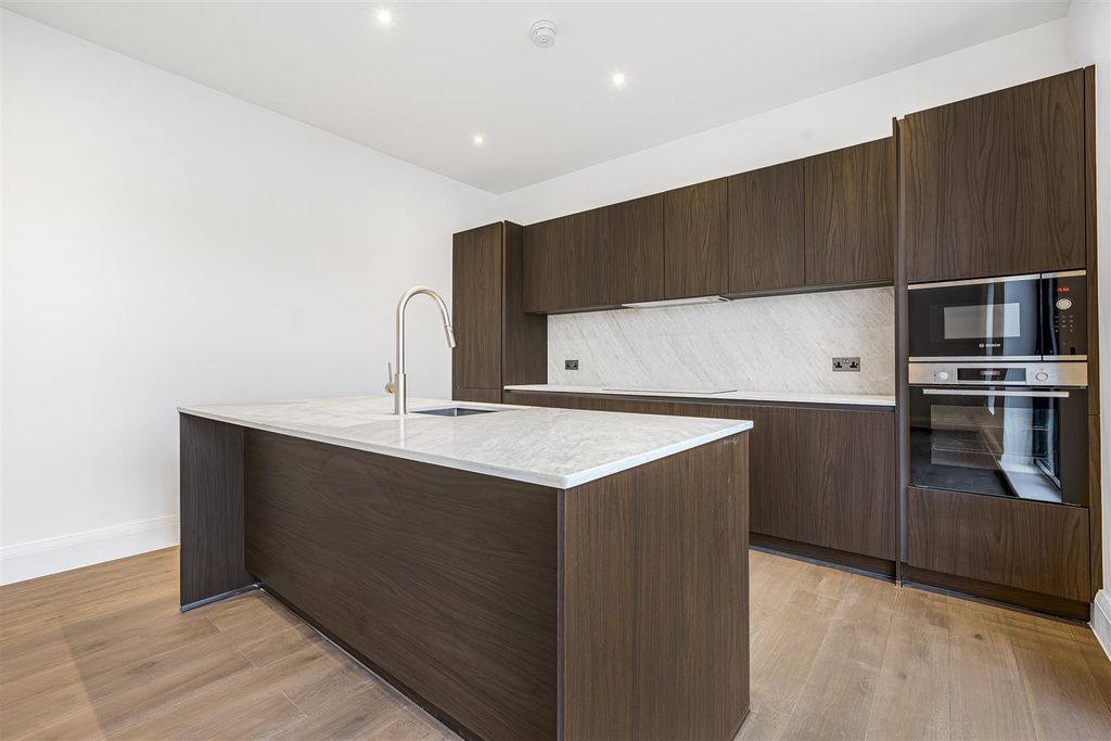 Property photo 3 of 16 Dsc04370.Jpg