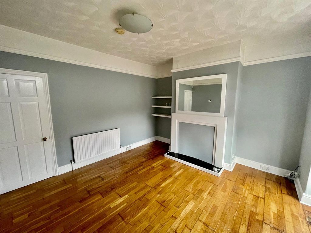 Property photo 2 of 12 2.Jpg