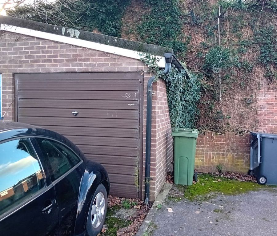 Property photo 1 of 1