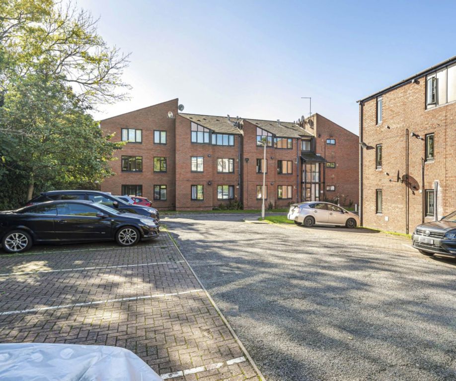 Property photo 2 of 15