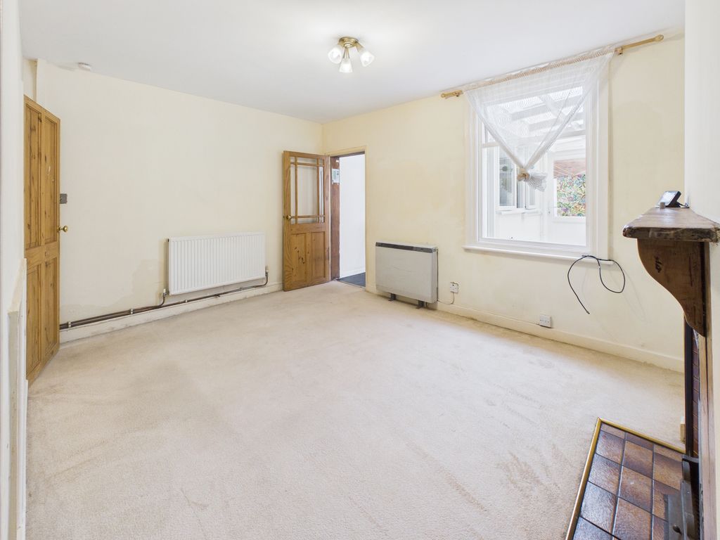 Property photo 2 of 13 Dining Room