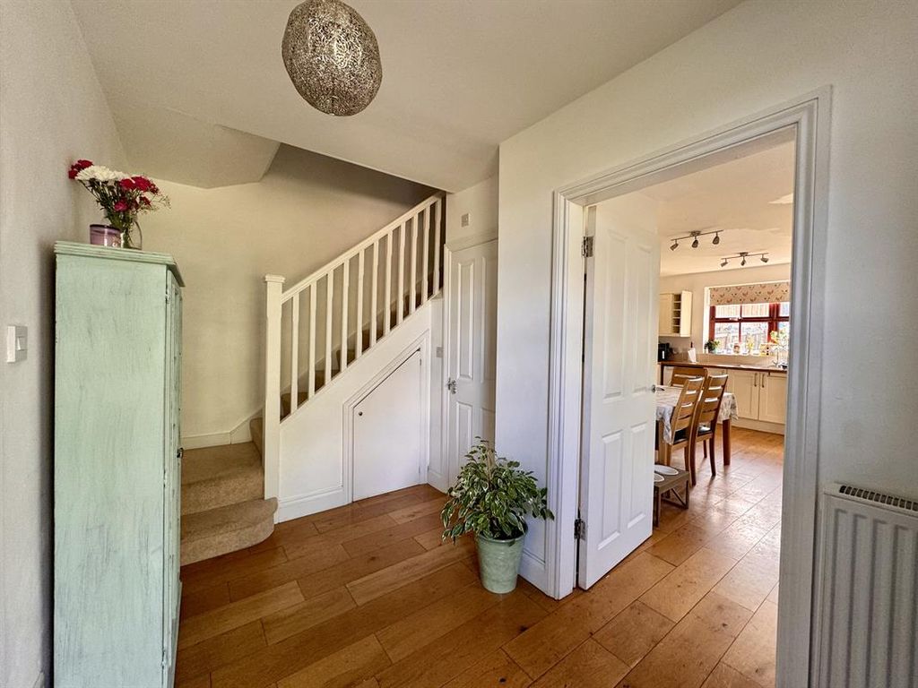 Property photo 2 of 17 Photo 14