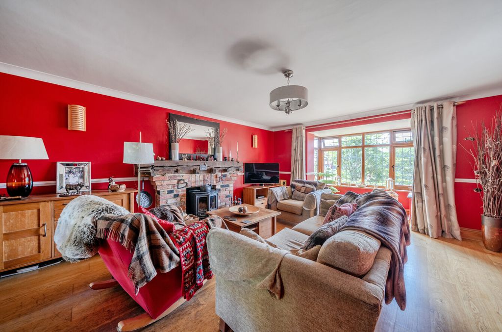 Property photo 3 of 16 1497874-36-6A6747...
