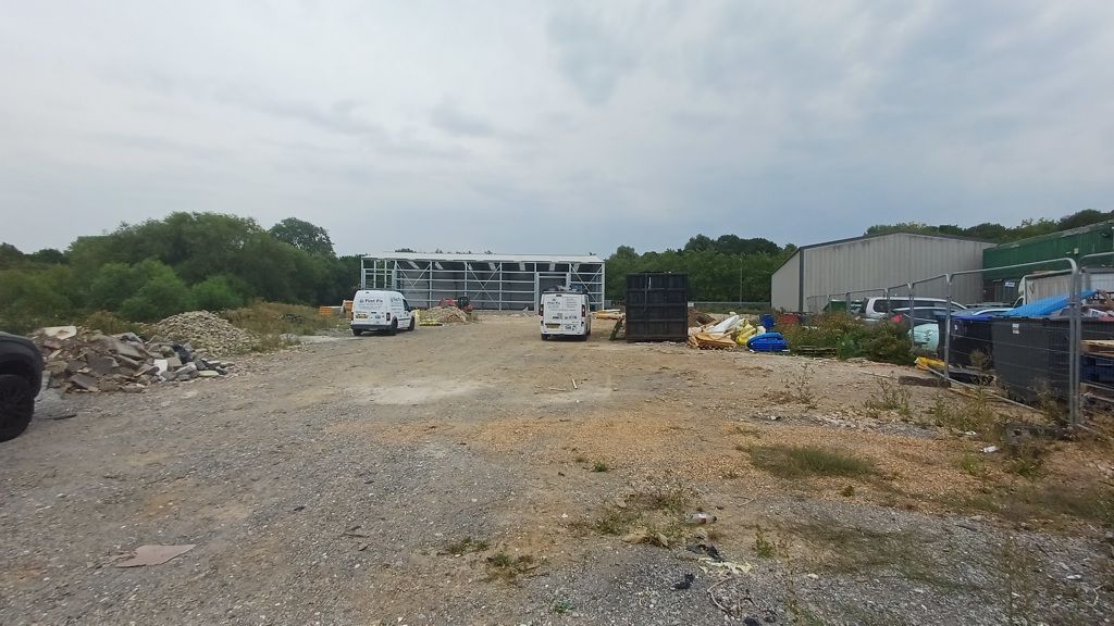 Property photo 2 of 4 Photo 3