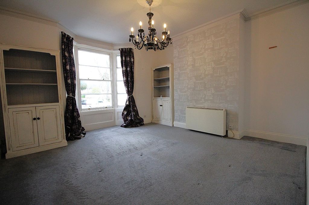 Property photo 2 of 6 Picture No. 01