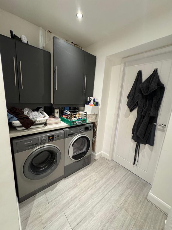 Additional image 6 of 4 bed property to rentOld Birmingham Road, Marlbrook, Bromsgrove B60