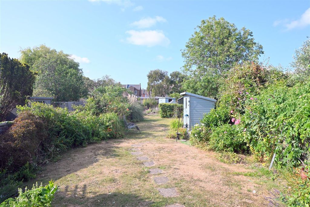 Property photo 2 of 17 Rear Garden