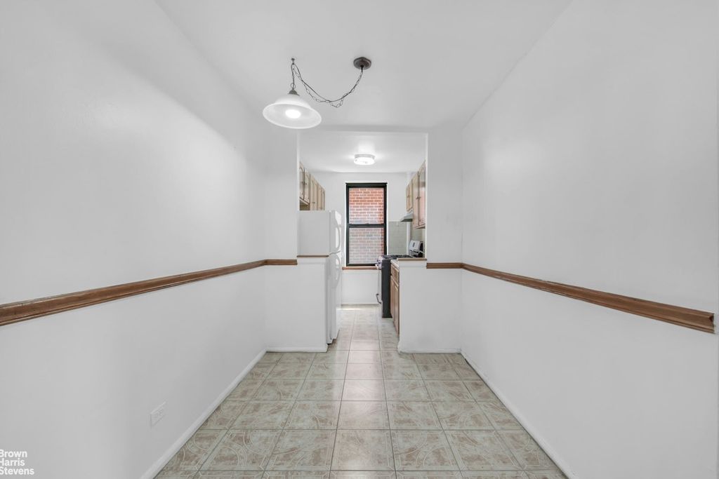 Property photo 3 of 8 <Alttext/>