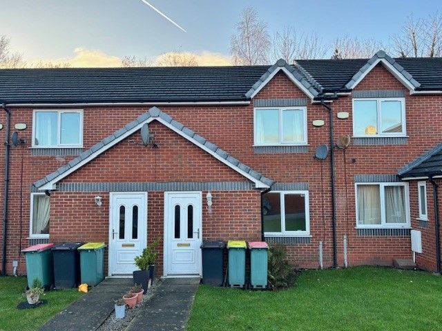 Property photo 1 of 8 Front