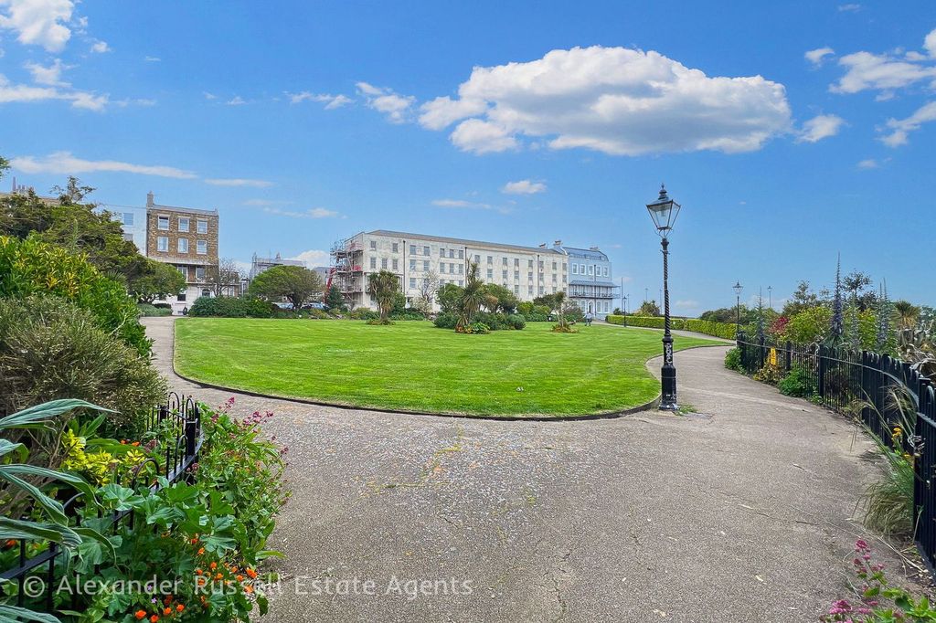 Additional image 21 of 2 bed flat for saleAlbion Hill, Ramsgate CT11