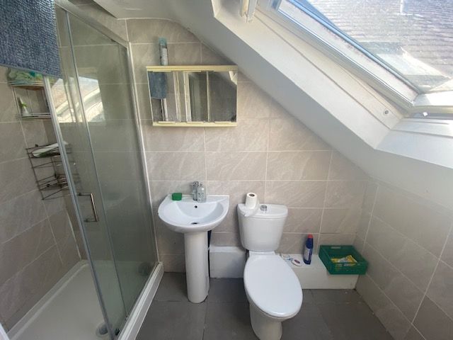 Property photo 3 of 3