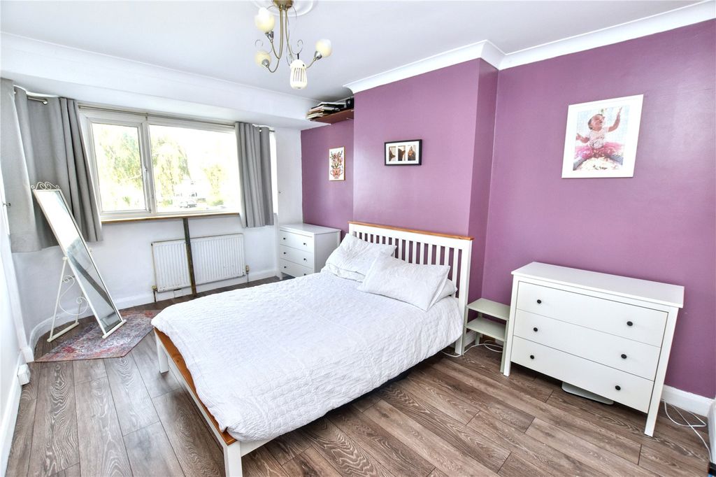 Property photo 3 of 7 Picture No. 07