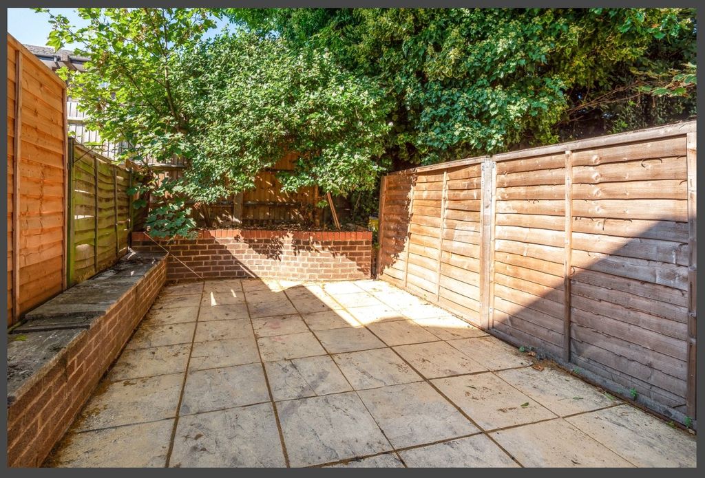 Property photo 1 of 10 Picture No. 14