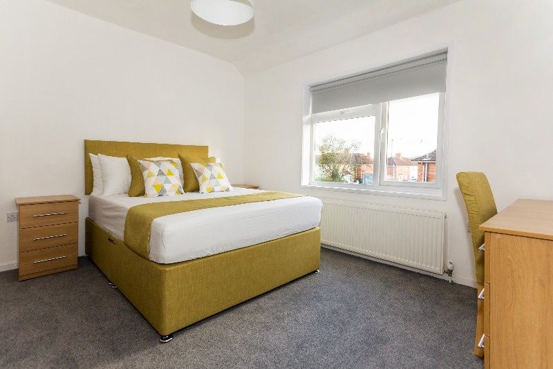 Property photo 2 of 12 Bright And Welcoming Master Bedroom Featuring A Co...