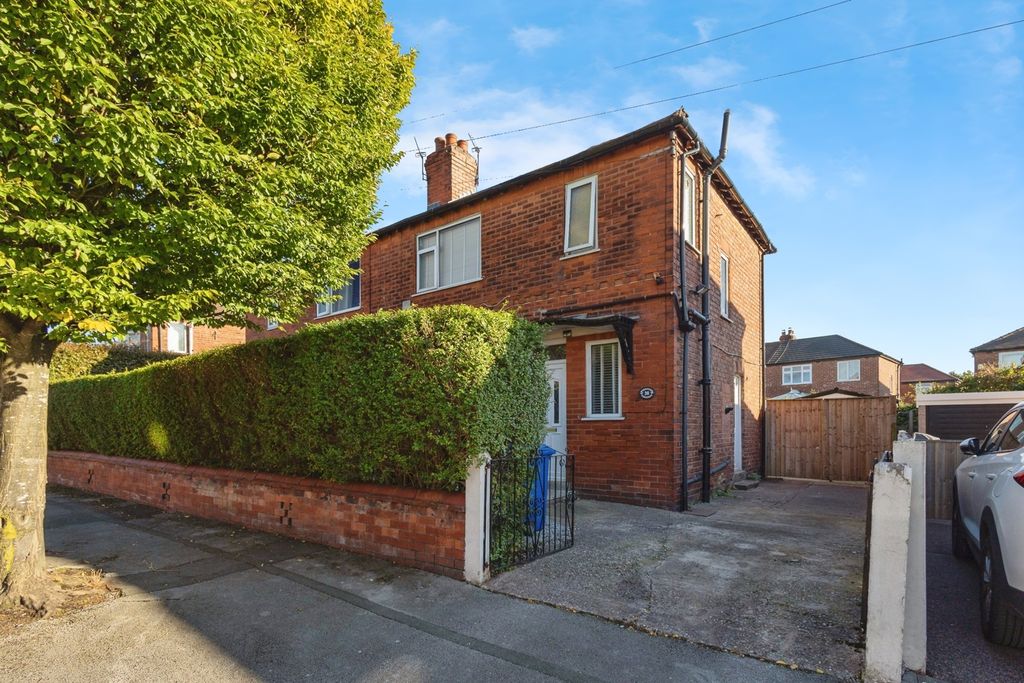 Property photo 1 of 17 Photo