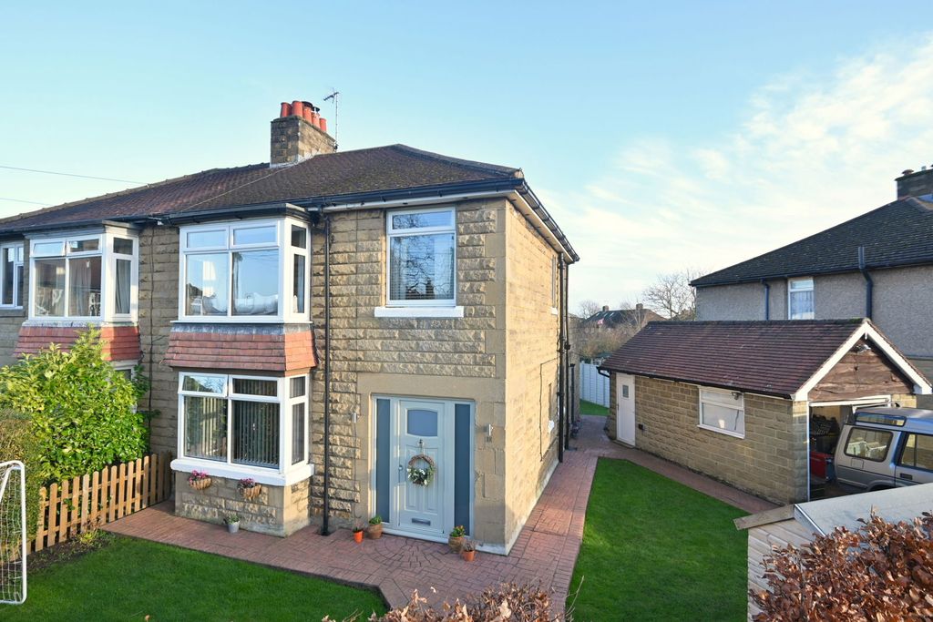 Property photo 1 of 25