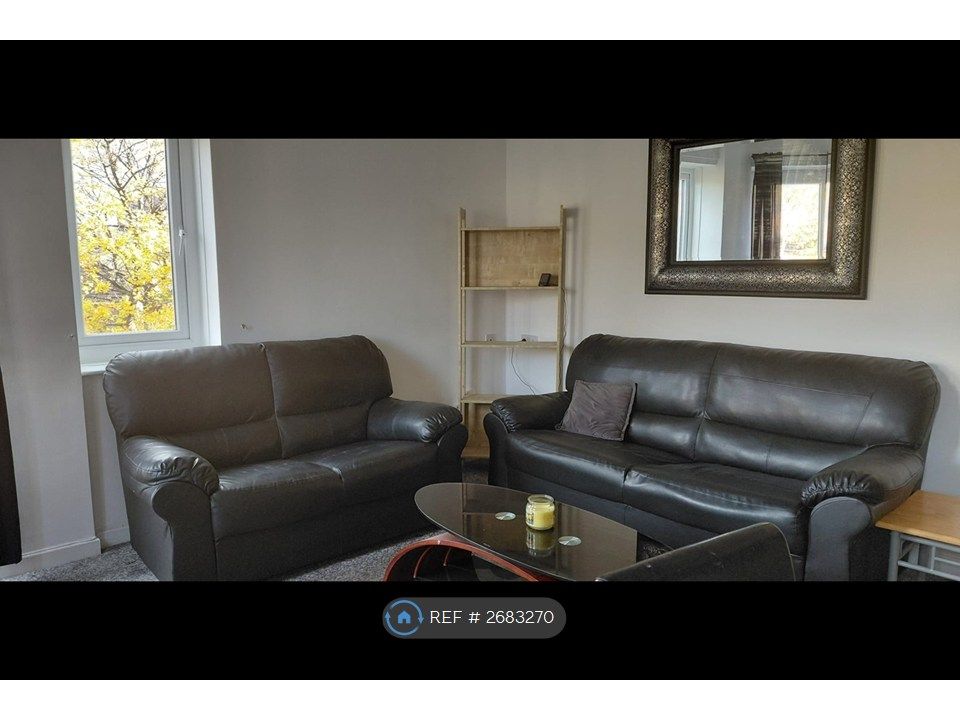 Property photo 1 of 6 Spaciouslounge