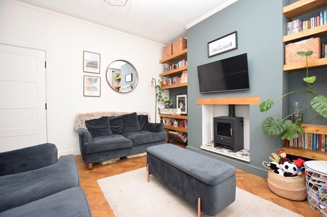 Property photo 2 of 13