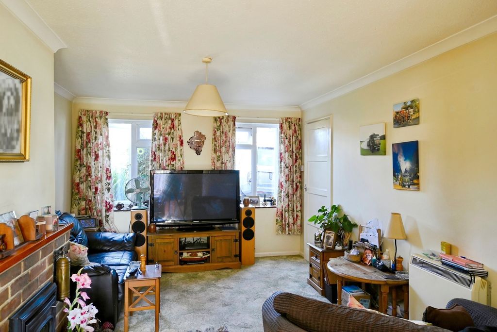 Property photo 3 of 13 Pbox-Img.Jpg