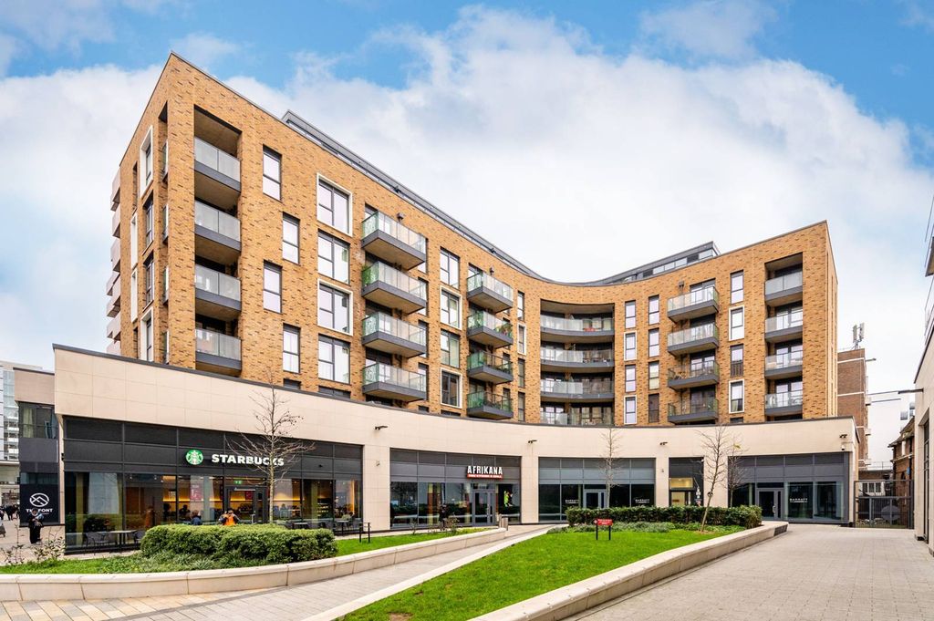 Property photo 1 of 9