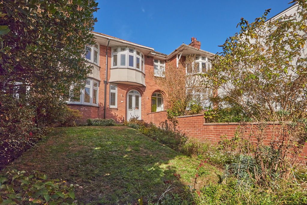 Property photo 1 of 16 Front