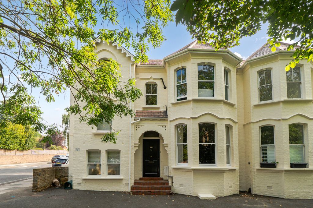 Property photo 1 of 15 1510293-11-6A8Eaf...