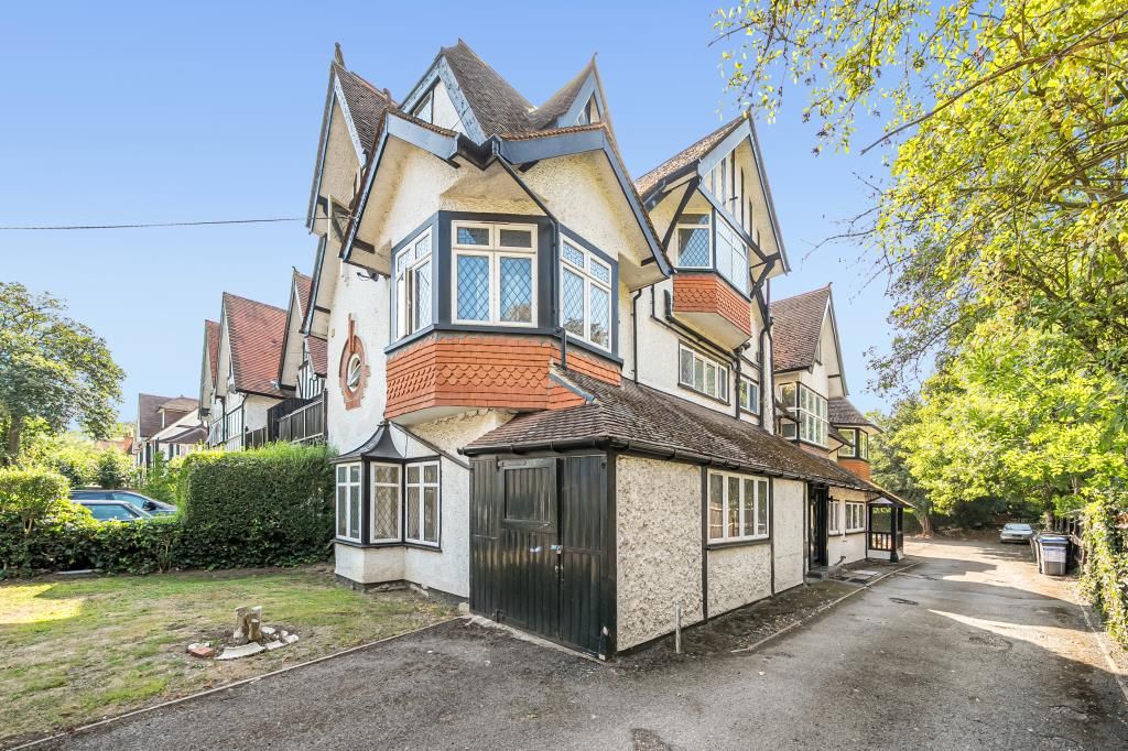 Property photo 1 of 13 External View