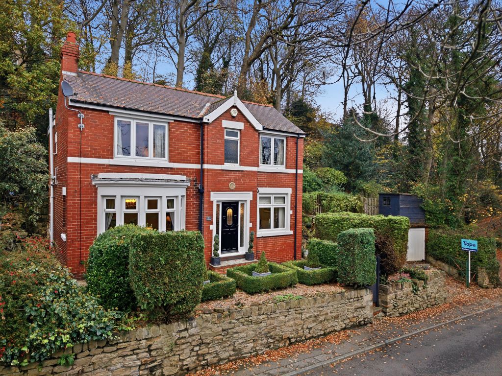 Property photo 1 of 61 Dji_20251116152743_0245_D-Min