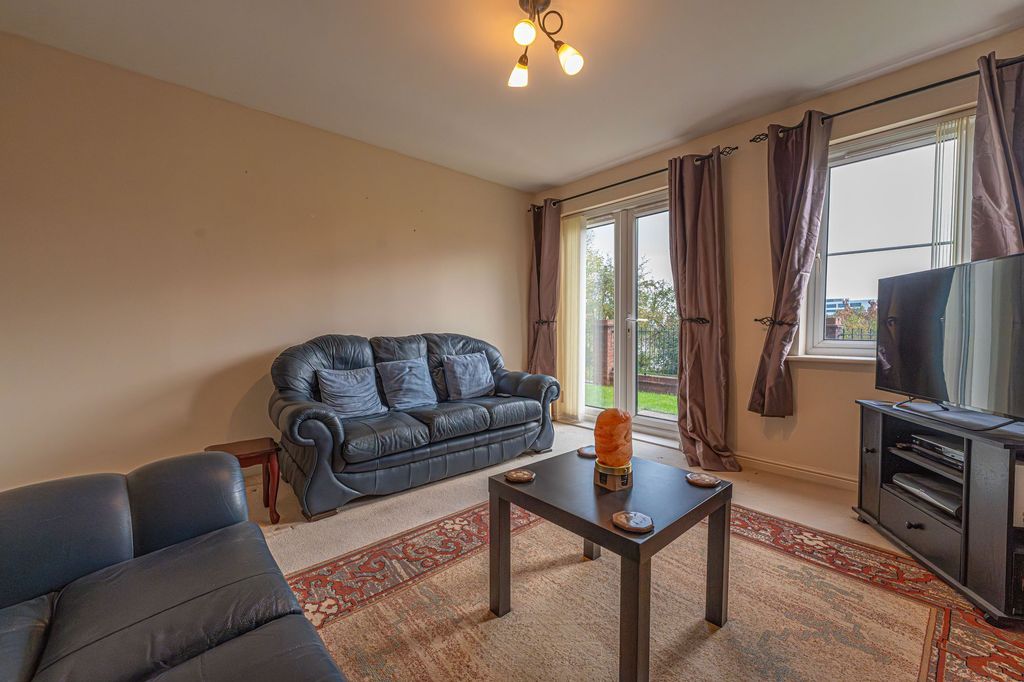Property photo 3 of 16